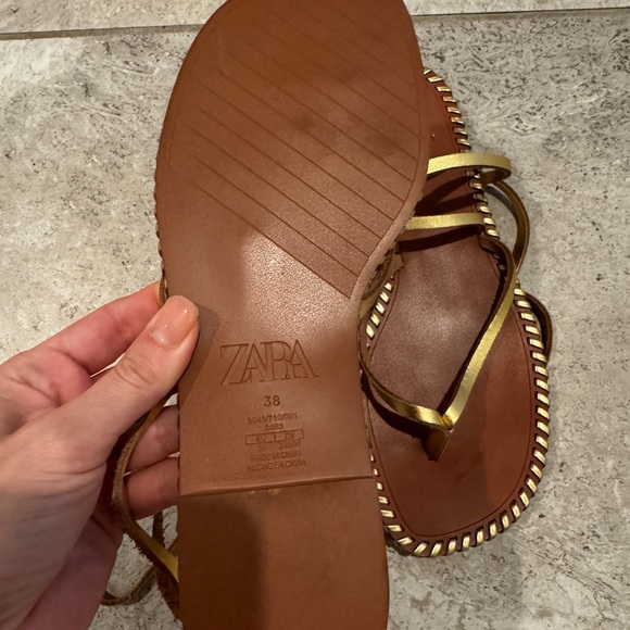 Zara Brown and Gold Sandals with Elegant Design - Picture 3 of 3